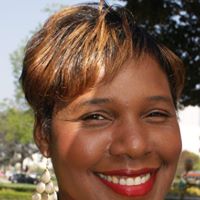 Angelia Robinson Photo 13