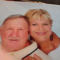 Vicky Kelly Photo 36