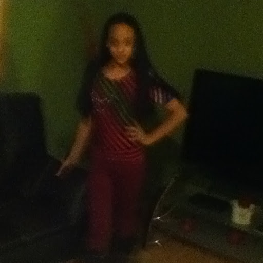 Lina Fernandez Photo 30