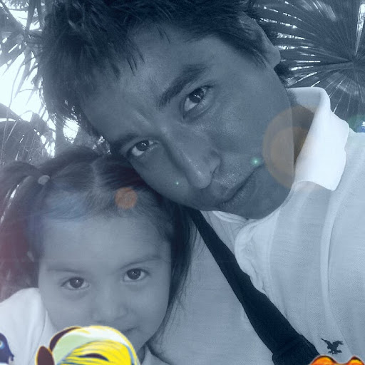 Alfredo Lara Photo 33
