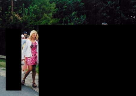 Elizabeth Haynes Photo 29