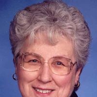 Mary Lockwood Photo 15