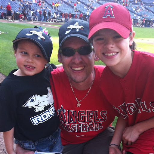 Jeremy Parrott Photo 21