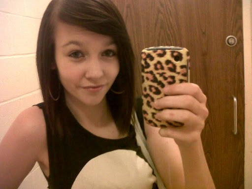 Emily Neely Photo 15