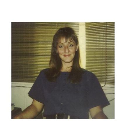 Rebecca Perkins Photo 14