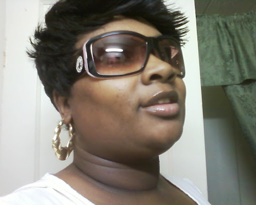 Nora Robinson Photo 11