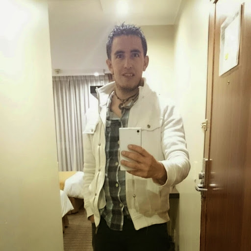 Javier Rojas Photo 6