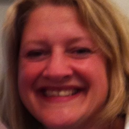 Kelly Hatfield Photo 33