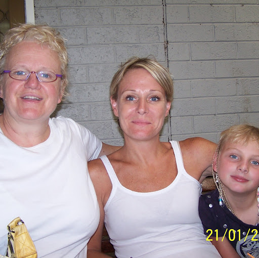 Barbara Flint Photo 10