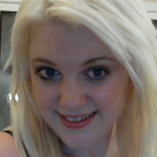 Samantha Marsh Photo 35