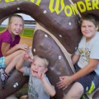 Jennifer Blevins Photo 9