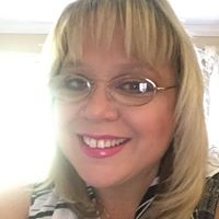 Julia Simon Photo 13