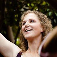 Emily Sharpe Photo 22