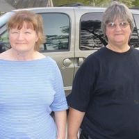 Sandy Leach Photo 18