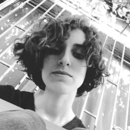 Victoria Stewart Photo 27