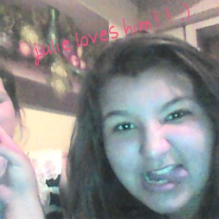 Julie Arevalo Photo 9