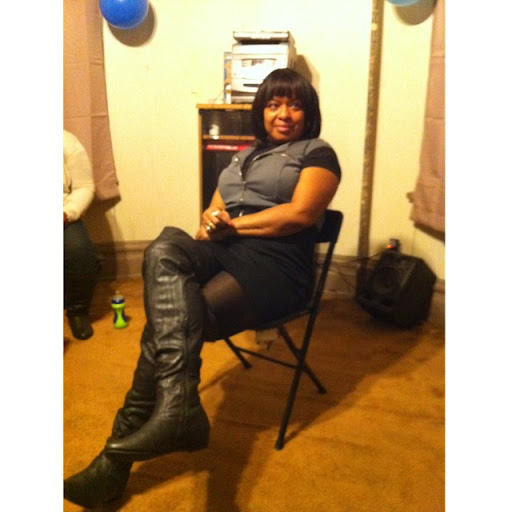 Tonya Lee Photo 18 Tonya Lee Photo 18