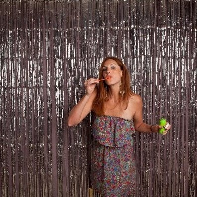 Christina Barnes Photo 33