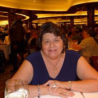 Victoria Moss Photo 13