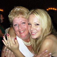 Katie Scully Photo 31