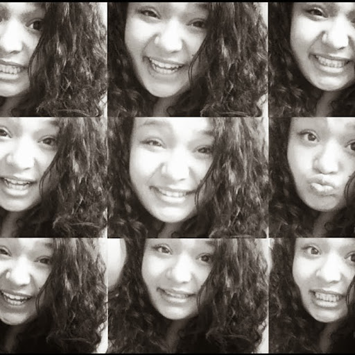 Amber Mitchell Photo 31