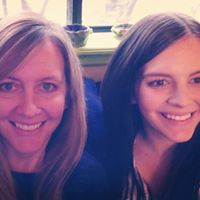 Laura Giles Photo 21