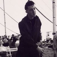 Stuart Mercer Photo 11