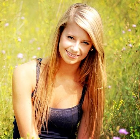 Sarah Fischer Photo 19 Sarah Fischer Photo 19