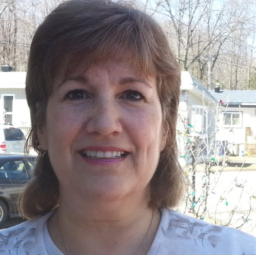Maureen Howe Photo 32