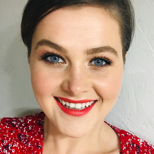 Kathryn Nichols Photo 17