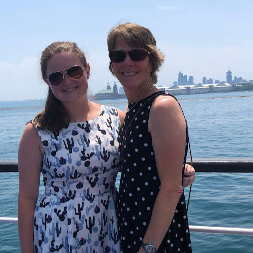 Anne Johnson Photo 45