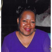 Regina Spence Photo 25