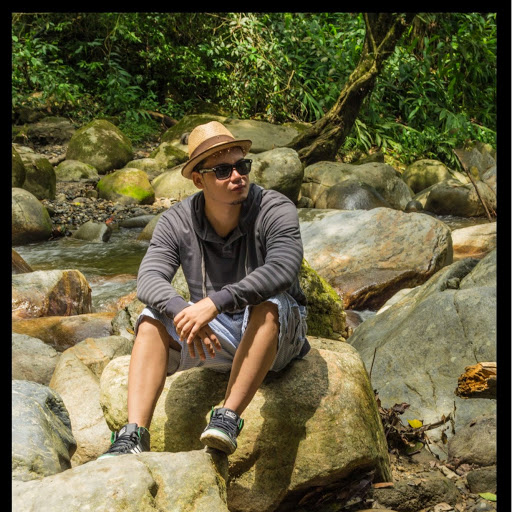 Justin Lang Photo 12 Justin Lang Photo 12