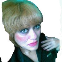 Hazel Collins Photo 36