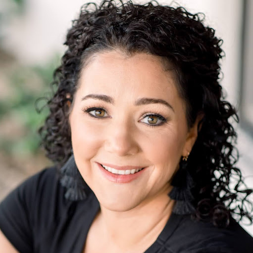 Amy Simon Photo 41