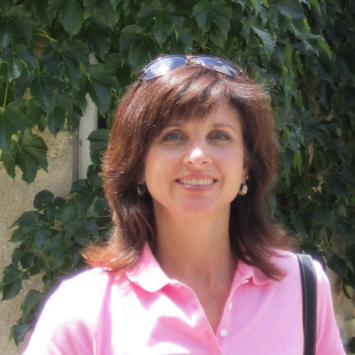 Melanie Gray Photo 24