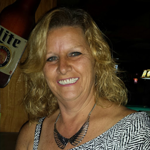 Iva Smith Photo 32