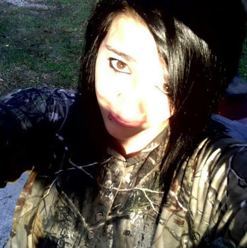 Julia Maynor Photo 3