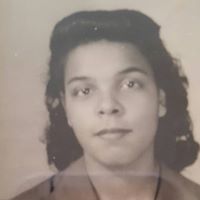 Natalie Harris Photo 43