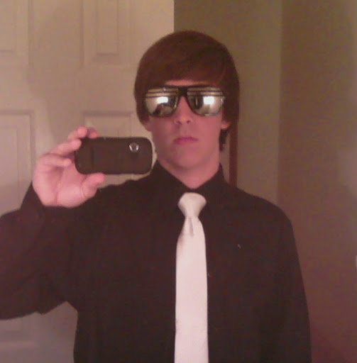 Patrick Agee Photo 16