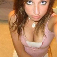 Martha Knowles Photo 32