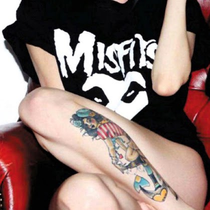 Erica Rogers Photo 42