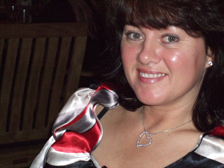 Angela Rowe Photo 5