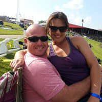 Sara Hawkins Photo 25