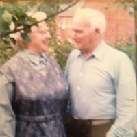 Sarah Waite Photo 19