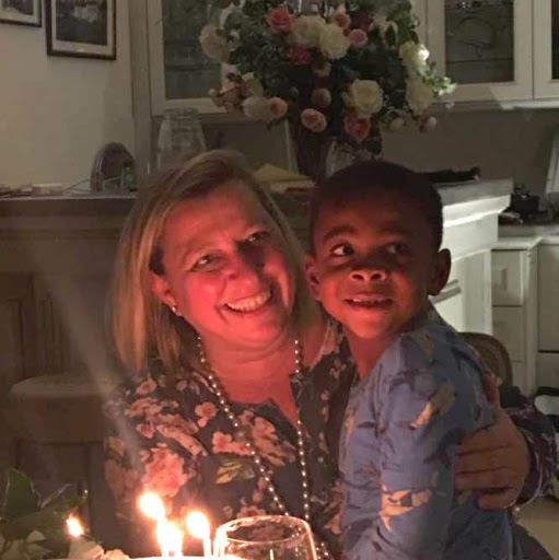 Elizabeth Donovan Photo 34