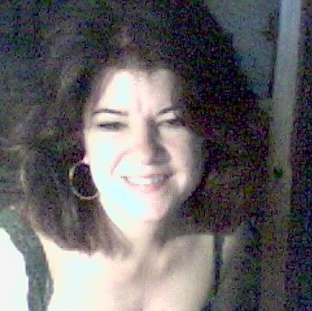 Julie Chauvin Photo 7