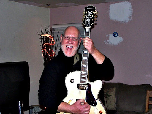 Mark Niles Photo 35