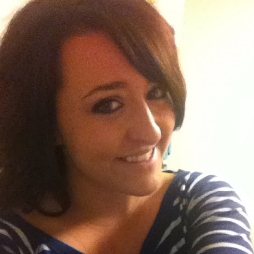 Samantha Bennett Photo 30