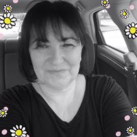 Ellen Hirsch Photo 18